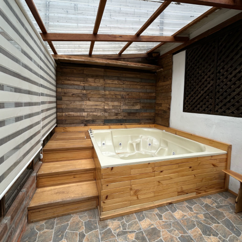JACUZZI-QSA